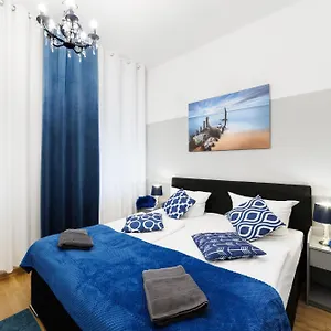 Apartment Grand Mitte Rosenthaler Platz, Berlin