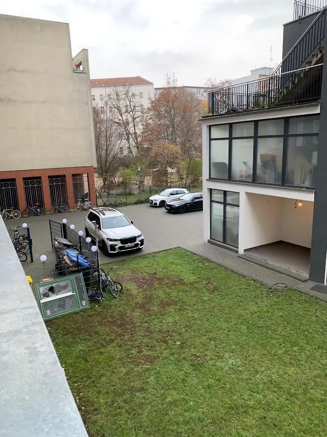 BERLIN - IMMA WAT LOS - WOHNUNG für 12 PERSONEN